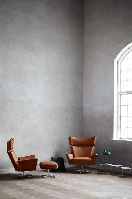 Oksen Fußhocker von Arne Jacobsen - 2 - Jacobsen Plus