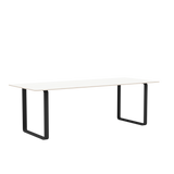 70/70 Tisch von Muuto - 225 x 90 cm / Weißes Laminat Sperrholz Anthrazit Schwarz - Jacobsen Plus