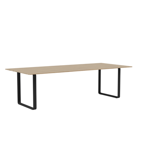 70/70 Bord fra Muuto - 255 x 108 cm / Solid Oak Black - Jacobsen Plus