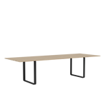 70/70 Tisch von Muuto - 295 x 108 cm / Solid Oak Black - Jacobsen Plus