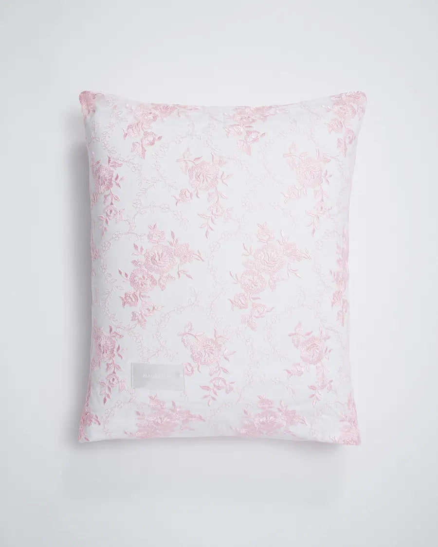 Rose Lace Pillow Cover Single von Magniberg - 3 - Jacobsen Plus