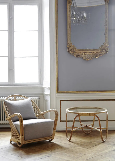 Charlottenborg Lænestol af Arne Jacobsen - 2 - Jacobsen Plus