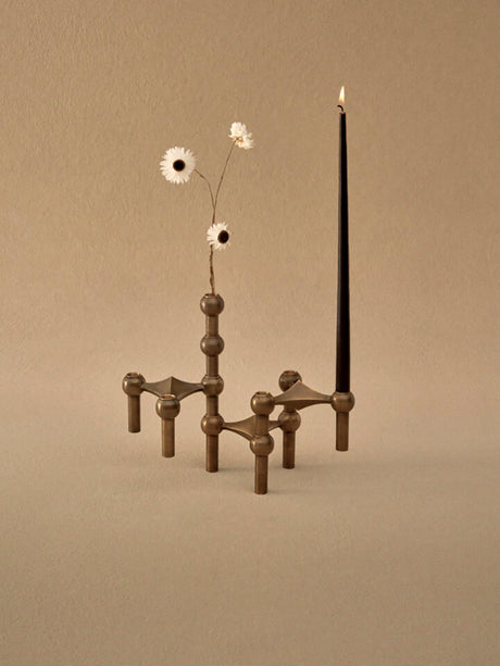 STOFF Nagel Vase, brüniertes Messing von STOFF Nagel - 3 - Jacobsen Plus