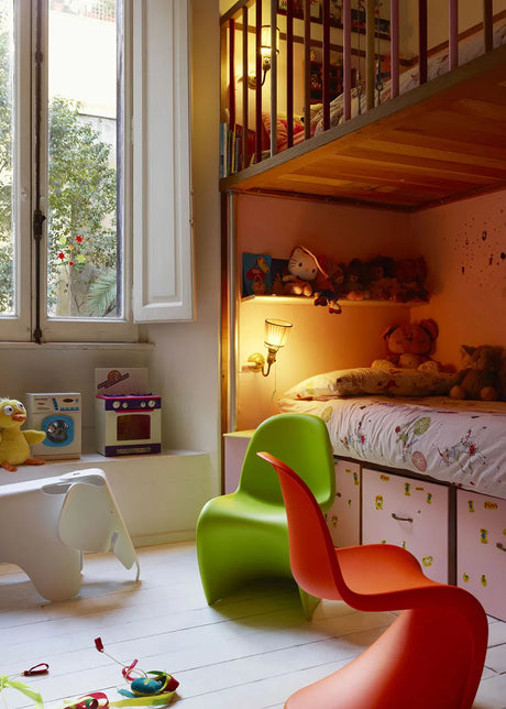 Panton Junior Stuhl von Vitra - 2 - Jacobsen Plus