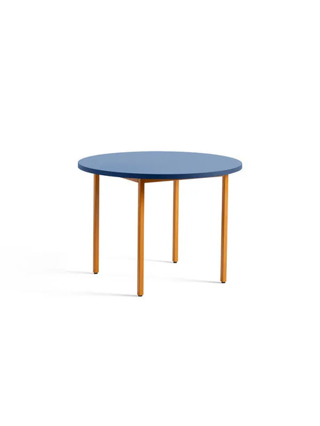 Two-Colour Esstisch Ø105 von Hay - Blau / Ocker - Jacobsen Plus