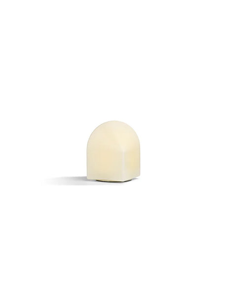 Parade Tischlampe 160 von HAY - Shell White - Jacobsen Plus