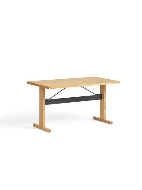 Passerelle Desk, L140 cm von Hay - Eichenholz mit wasserbasierter Lackierung / Tiefschwarz / Eichenholz mit wasserbasierter Lackierung - Jacobsen Plus