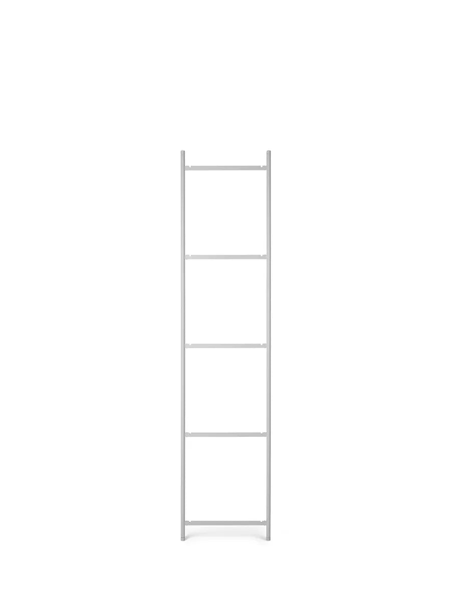 Punctual - Leiter 5 von Ferm Living - Hellgrau - Jacobsen Plus