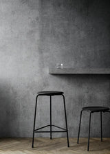 Dot Barhocker, Schwarz von Arne Jacobsen - 2 - Jacobsen Plus