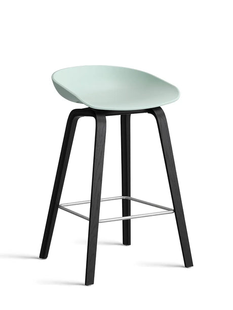 About a Stool AAS32 von HAY - Niedrig - B 50 x T 43 x H 64-75 cm / Dusty Mint / Schwarz gebeizte Eg - Jacobsen Plus