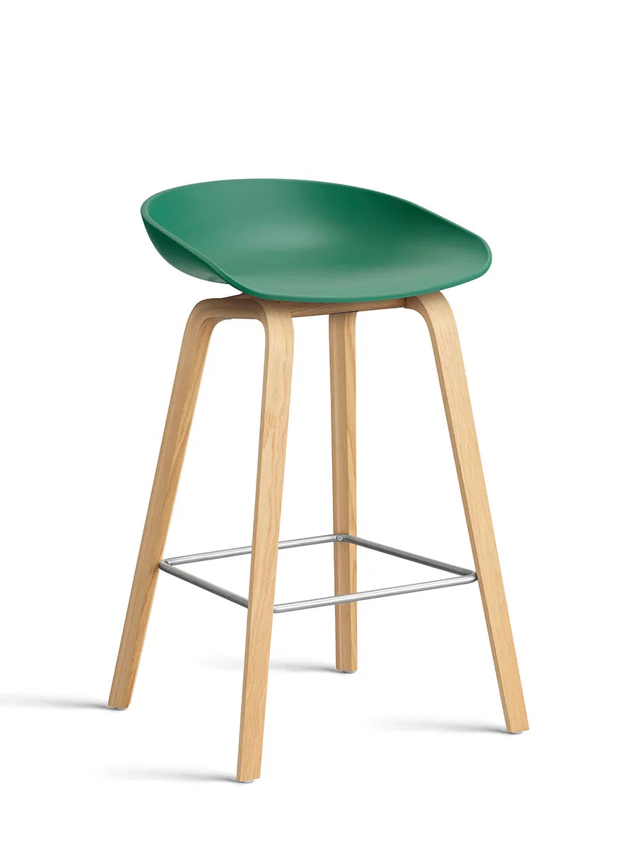 About a Stool AAS32 von HAY - Niedrig - B 50 x T 43 x H 64-75 cm / Türkisgrün / Lackierte Eiche - Jacobsen Plus