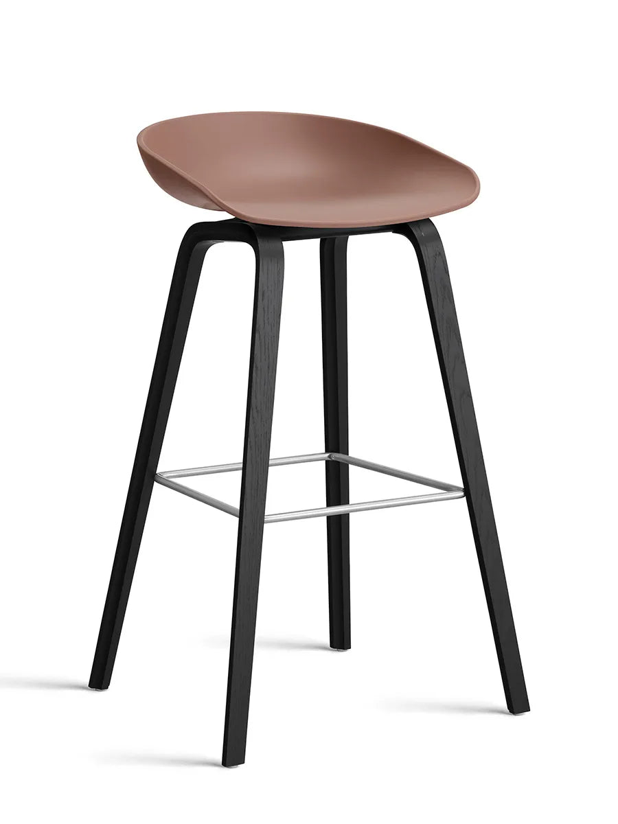 About a Stool AAS32 von HAY - Hoch - B 50 x T 46 x H 74-85 cm / Soft Brick / Schwarz gebeizte Eg - Jacobsen Plus