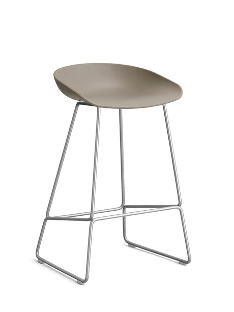About a Stool AAS38 von HAY - Niedrig - B 47 x T 45 x H 65-76 cm / Khaki / Rostfreier Stahl - Jacobsen Plus
