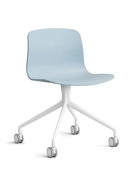 About a Chair AAC14 fra Hay - Slate Blue / Hvid pulverlakeret aluminium - Jacobsen Plus