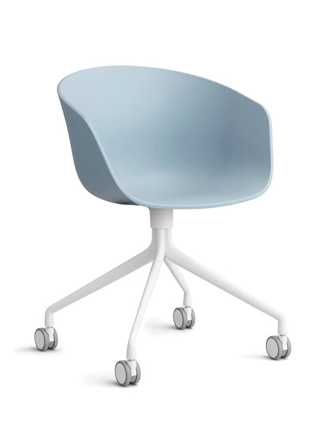 About a Chair AAC24 von Hay - Schieferblau / Weißes pulverbeschichtetes Aluminium - Jacobsen Plus