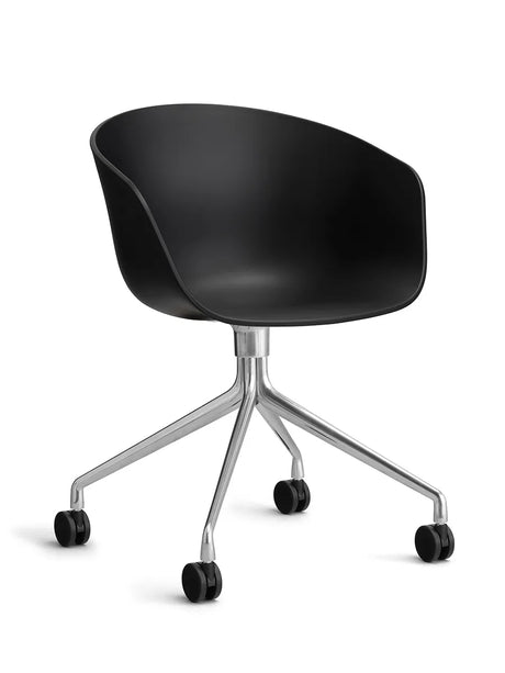 About a Chair AAC24 von Hay - Schwarz / Poliertes Aluminium - Jacobsen Plus