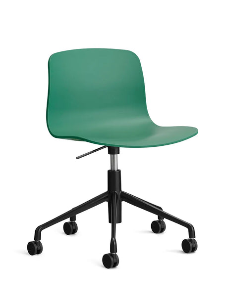 About a Chair AAC50 fra Hay - Teal Green / Sort pulverlakeret aluminum - Jacobsen Plus