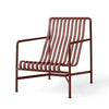 Palissade Lounge Chair High, iron red fra Hay