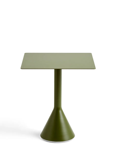 Palissade Cone Tisch, 65x65/olive von HAY - 1 - Jacobsen Plus