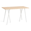 Lakeret eg / White