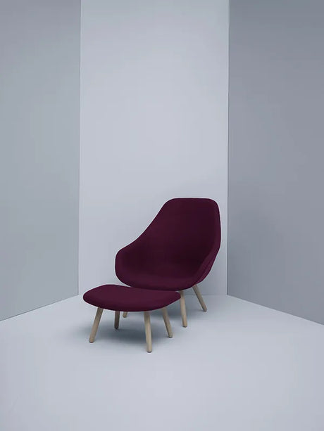 About a Lounge AAL03 Ottoman von HAY - Steelcut / Lackierte Eiche - Jacobsen Plus
