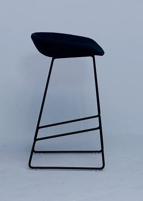 About a Stool AAS39 fra Hay - 2 - Jacobsen Plus