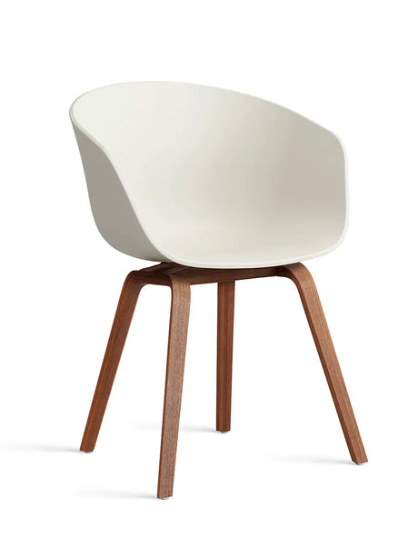About a Chair AAC22 von HAY - Weiß / Lackierte Eiche - Jacobsen Plus