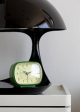 Retro Alarm Clock, green fra Kikkerland - 2 - Jacobsen Plus