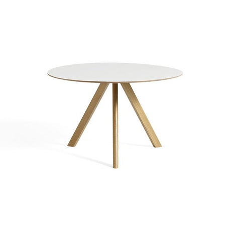 Copenhague CPH20 Tisch, Ø120 cm von HAY - Lackierte Eiche / Lackierte Eiche - Jacobsen Plus