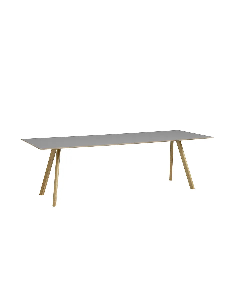 CPH30 bord, 250 cm fra Hay - Grå linoleum / Lakeret eg / L: 250 x B: 90 x H: 74 cm - Jacobsen Plus