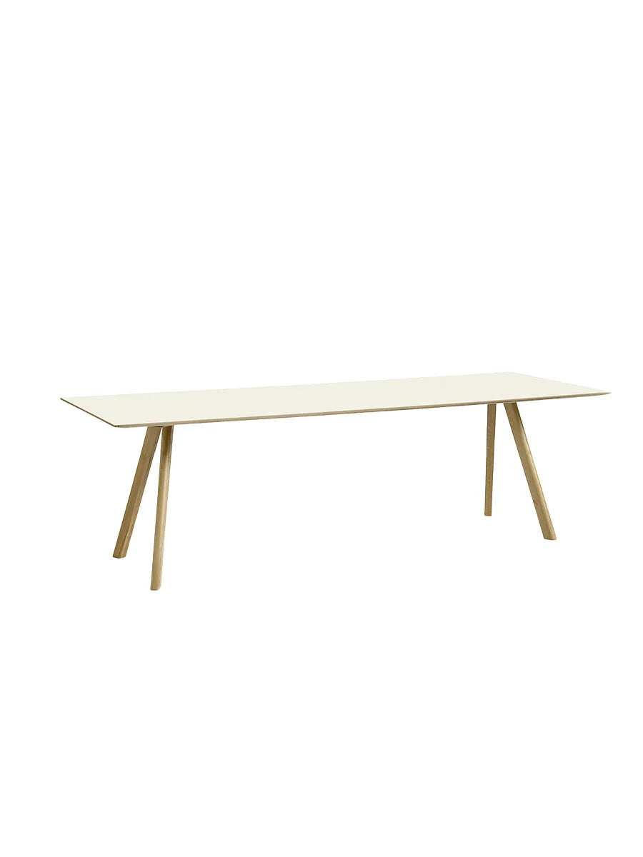 CPH30 bord, 250 cm fra Hay - Off white linoleum / Lakeret eg / L: 250 x B: 90 x H: 74 cm - Jacobsen Plus