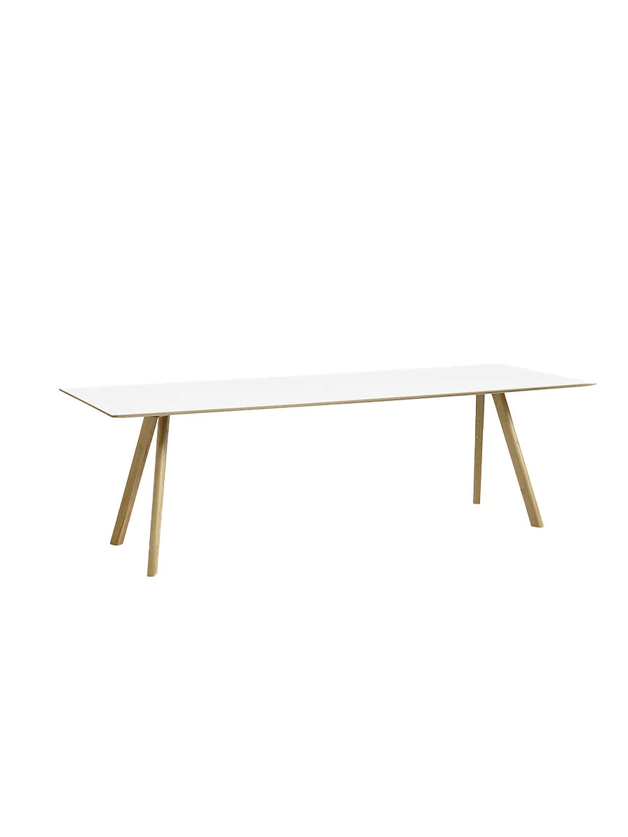 CPH30 bord, 250 cm fra Hay - Hvid laminat / Lakeret eg / L: 250 x B: 90 x H: 74 cm - Jacobsen Plus