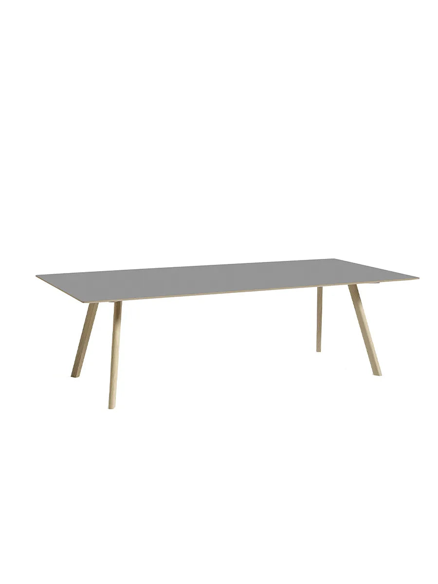 CPH30 bord, 250 cm fra Hay - Grå linoleum / Lakeret eg / L: 250 x B: 120 x H: 74 cm - Jacobsen Plus