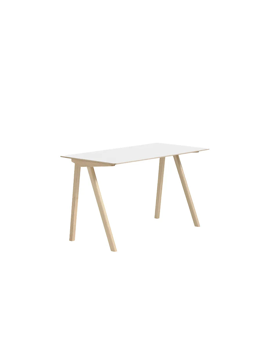 CPH90 Schreibtisch, 130 cm von HAY - Weißes Laminat / Lackierte Eiche - Jacobsen Plus