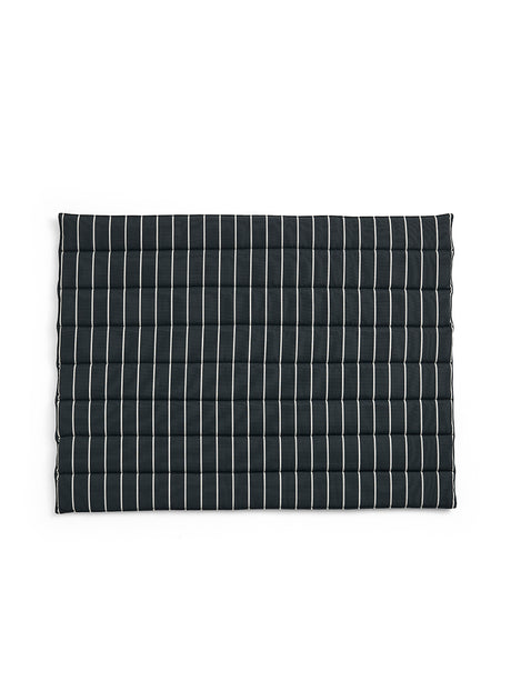 Outdoor Market Sofa-Kissen von Hay - Schwarz mit beigem Streifen - Jacobsen Plus