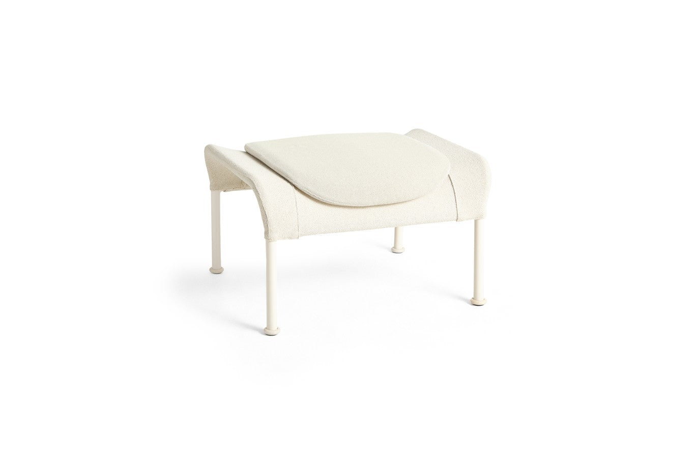 O2 Ottoman von Hay