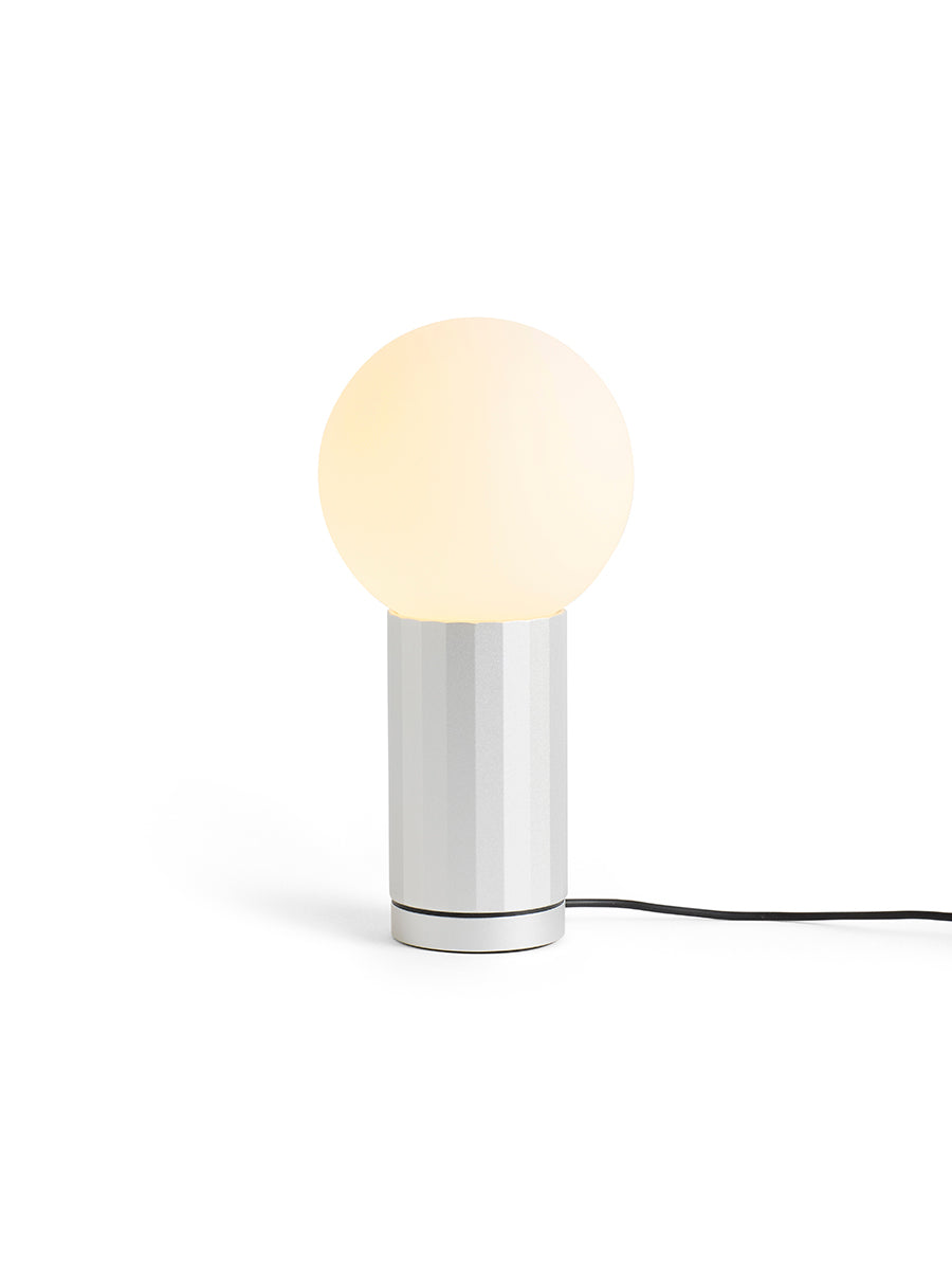 Turn On bordlampe fra Hay - Aluminium - Jacobsen Plus