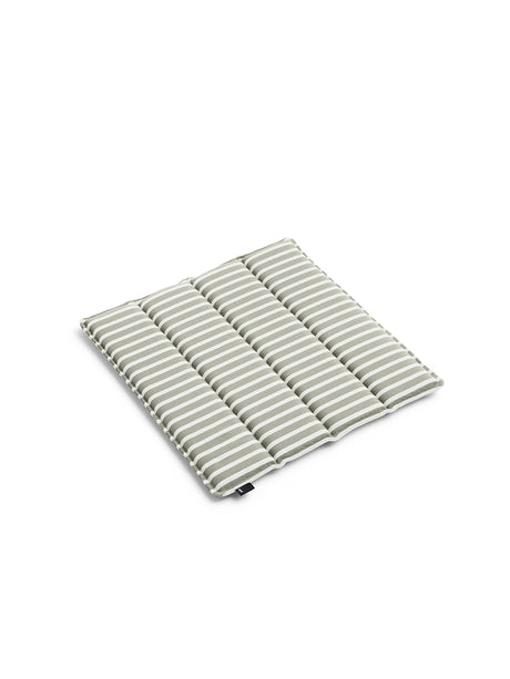 Terrazza Seat Cushion von HAY - Grauer Bold Stripe - Jacobsen Plus