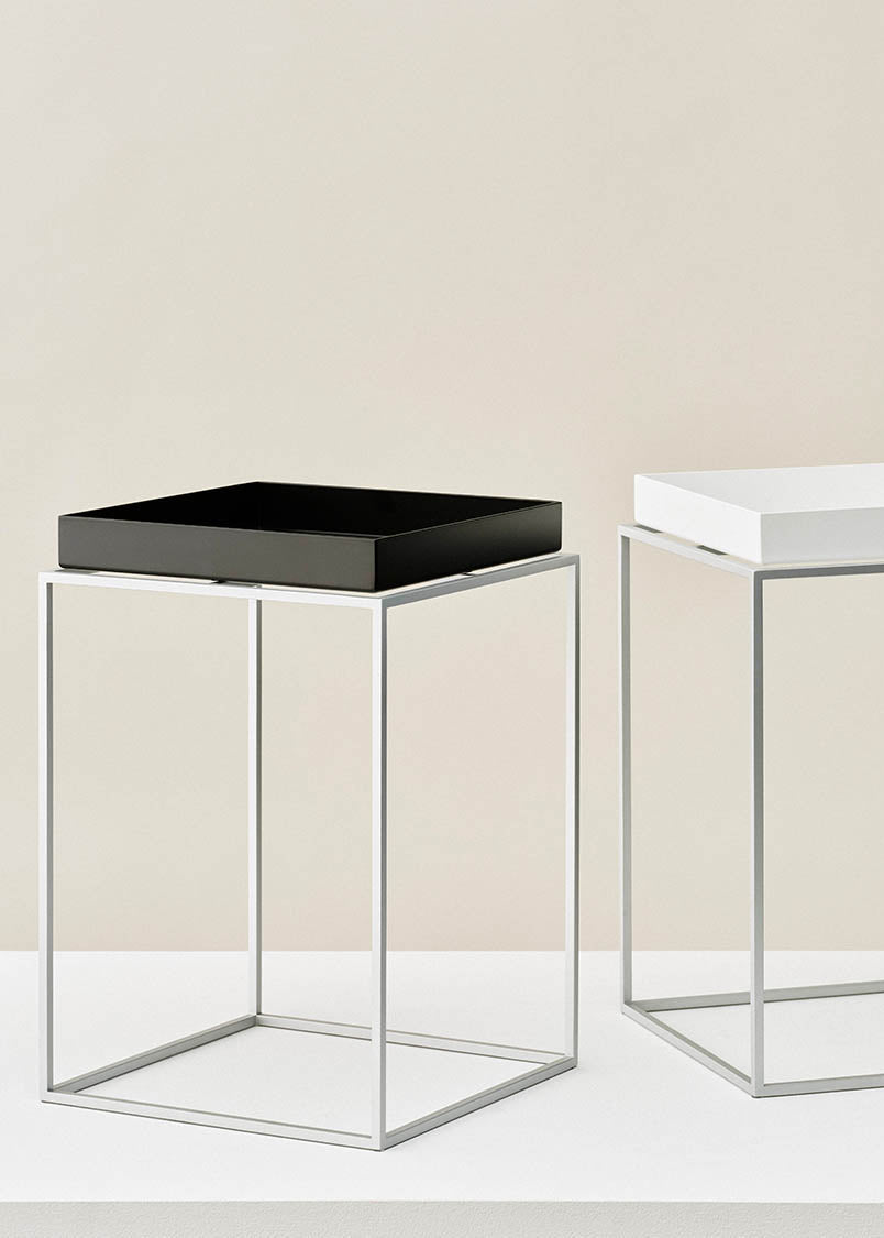 Tray Table Small Hoch 30x30, silikonbeschichtete Stahlbase von HAY - 1 - Jacobsen Plus