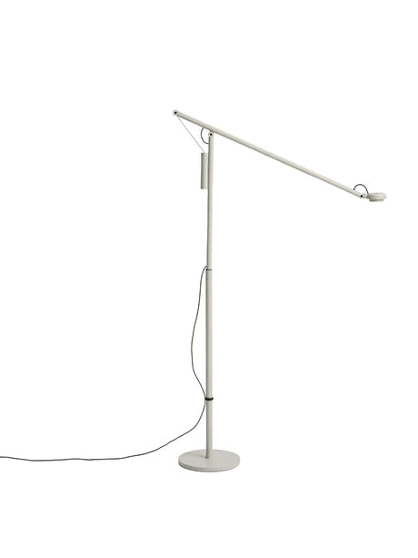 Fifty-Fifty Stehleuchte, ash grey von HAY - Jacobsen Plus