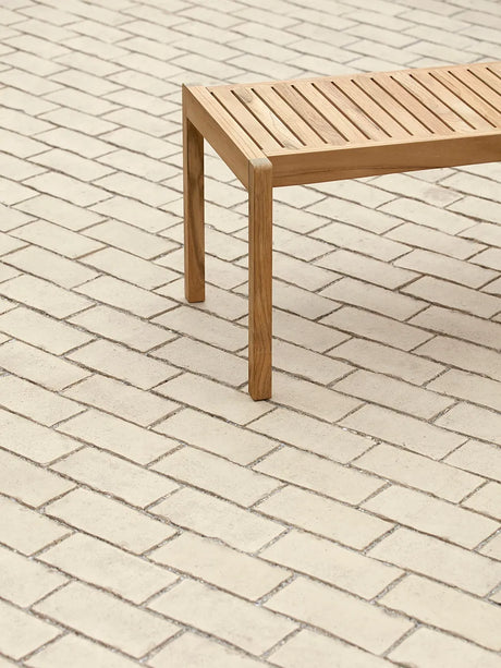 AH912 Outdoor Tischbank von Carl Hansen & Søn - 2 - Jacobsen Plus