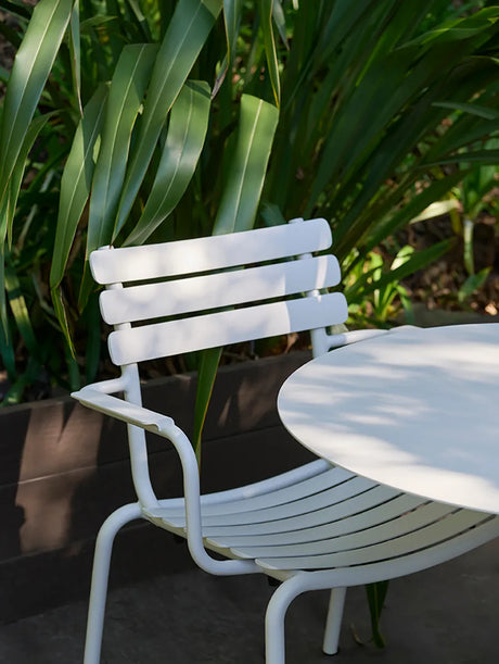 Alua Dining Armchair von Houe - Schwarz - Jacobsen Plus