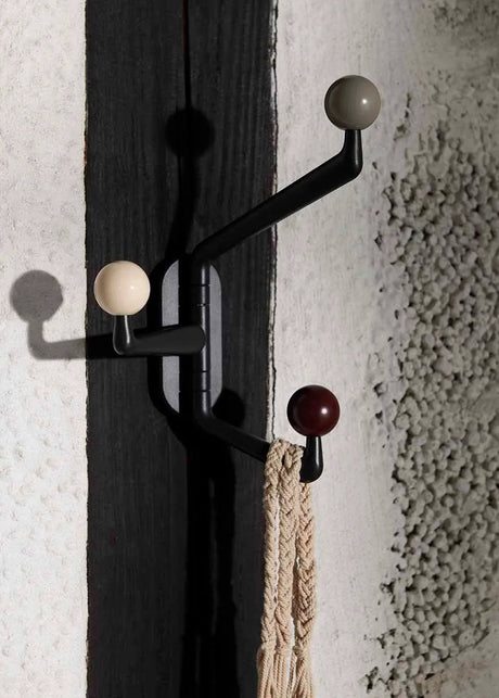 Capture SC75 Garderobenhaken von &Tradition - 1 - Jacobsen Plus
