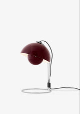 Flowerpot VP4 Tischleuchte af Verner Panton - Dark Plum - Jacobsen Plus