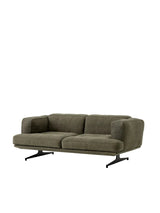 Inland AV22 Sofa von &Tradition - Clay 0014 - Jacobsen Plus