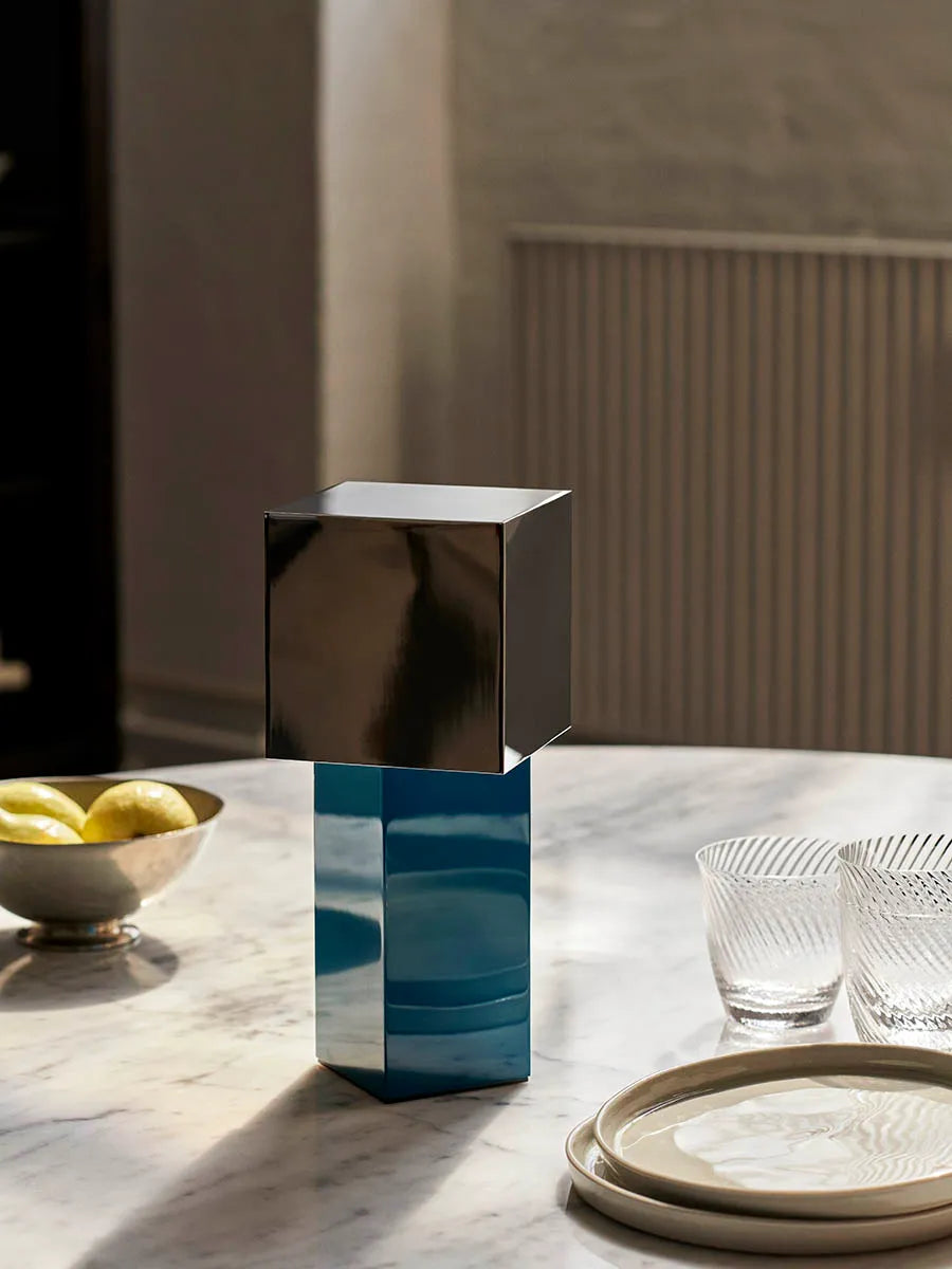 Pivot Portable Lamp, blue silver fra &Tradition