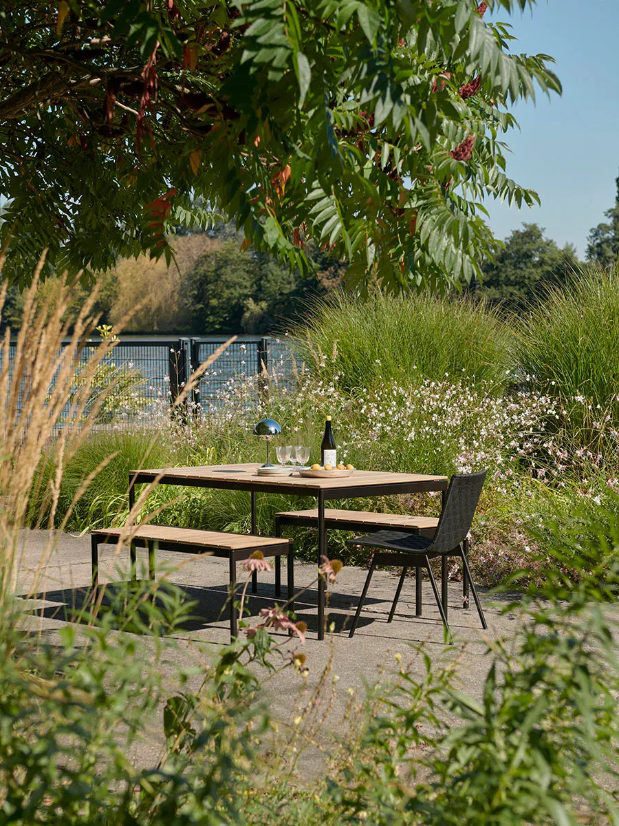 Ville AV27 Gartenbank, 110x40 von &Tradition - 3 - Jacobsen Plus