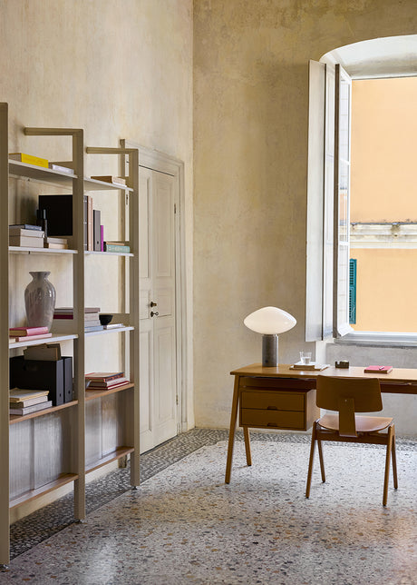 Rombe, Konfiguration E von &Tradition - Alabaster mit Alabasterregalen - Jacobsen Plus