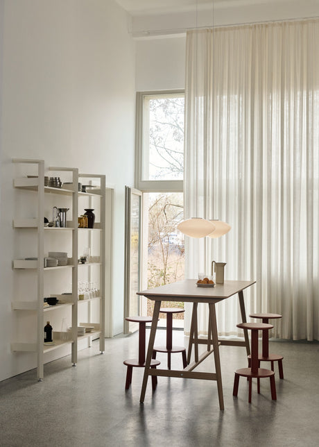 In Between SK26 von AndTradition - Lackierte Eiche - Jacobsen Plus