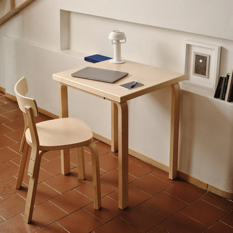 Aalto Table Square 80C, 60x60 cm von Artek - 1 - Jacobsen Plus